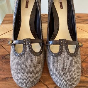 LelaRose for Payless Herringbone heel. Fabric/synthetic upper/faux leather trim.